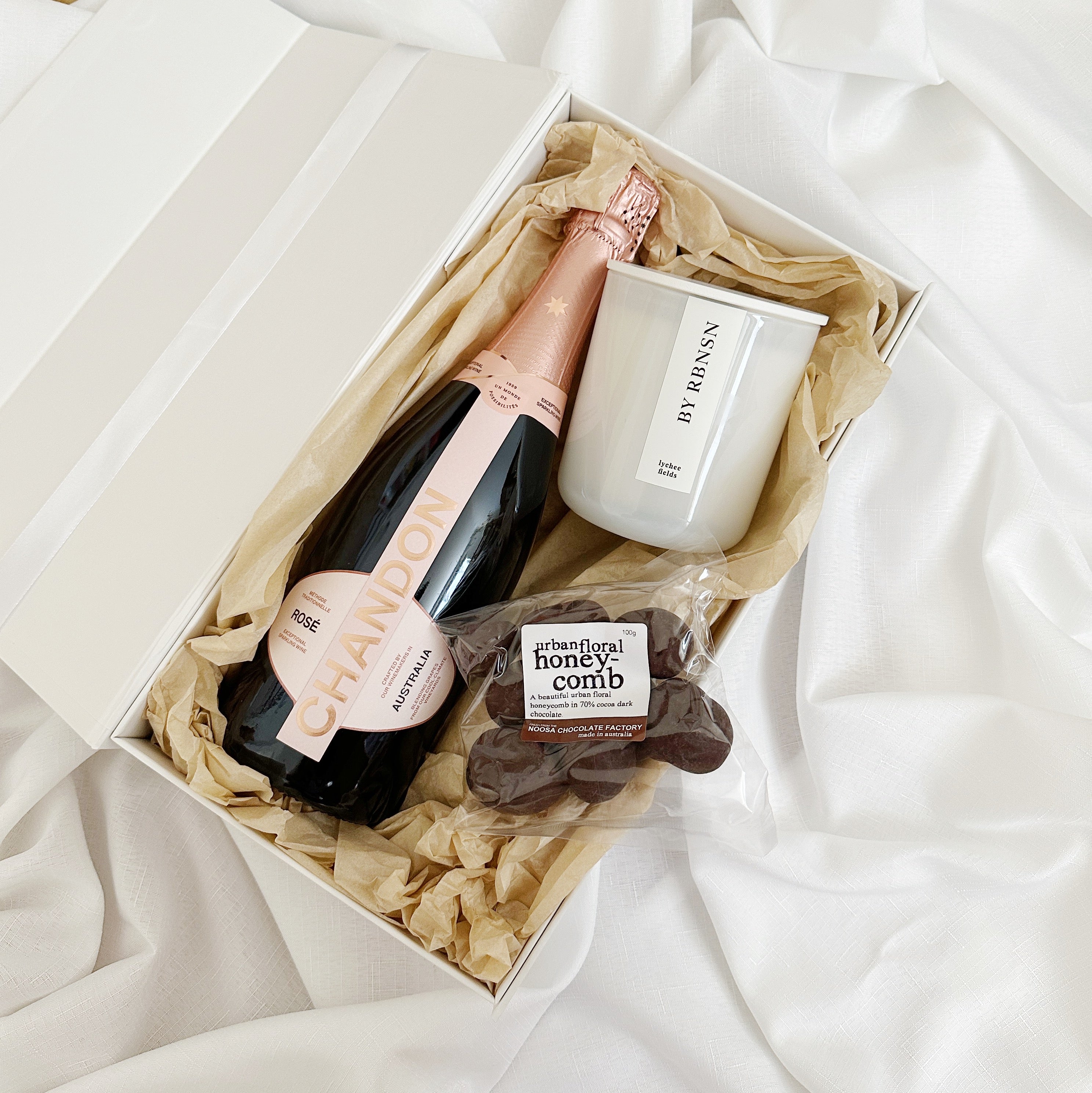 Chandon Rosé candle gift hamper